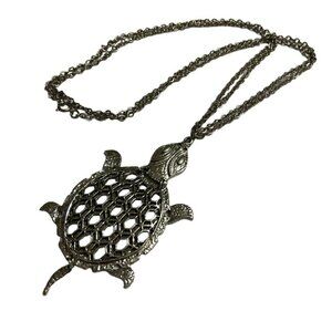 Silver Textured Articulating Extra Large Sea Turtle Pendant Chain Necklace